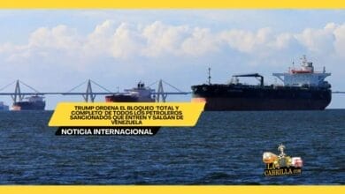 Trump ordena el bloqueo "total y completo" de todos los petroleros sancionados que entren y salgan de Venezuela